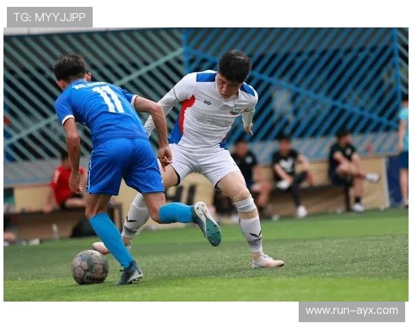 足球球星发声:他们如何在赛场外传递社会责任与价值观 足球球星发声:他们如何在赛场外传递社会责任与价值观