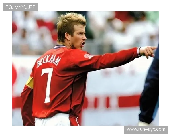 重温传奇岁月 聚焦老足球球星的辉煌成就与不朽足迹 重温传奇岁月 聚焦老足球球星的辉煌成就与不朽足迹